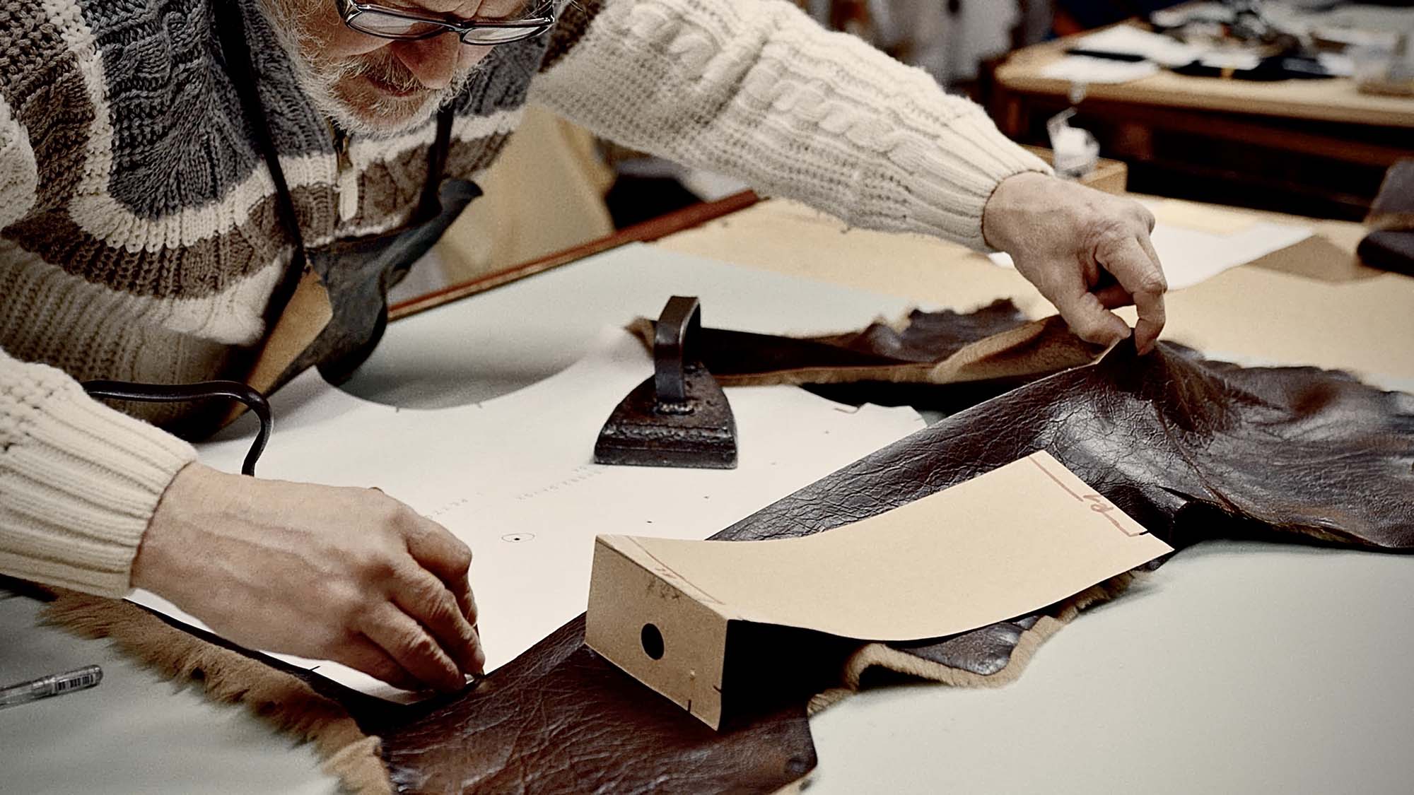 shangri-la-heritage-craftsmanship-artisanal-artisan-hand-made-in-italy-massimo-2
