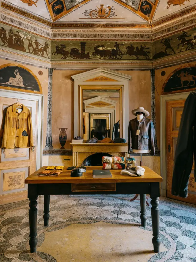 Are you ready to the enter Shangri-La?

The @shangrilaheritage Home is located in a 15th century palace in the heart of Bergamo, called “Palazzo Camozzi”. It’s a unique place full of Art and History, a priceless Heritage of our country.

Come visit Us. 

Proudly Hand Made in Italy 

Via Borgo Palazzo n.3, 24125 Bergamo (Italy)

By appointment only